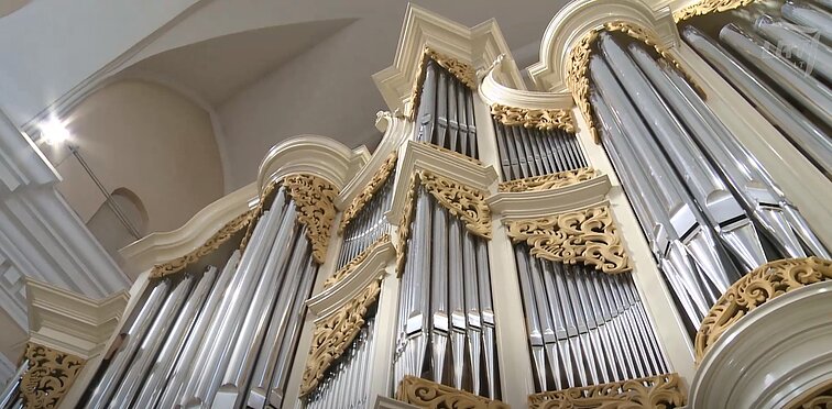 Instrumentas – orkestras: kodėl vargonams reikia veidrodžio?