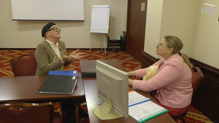 Panelė Leokadija ir Agnė Širinskienė: bus buriamas senjorų legionas?