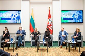 Konferencija „Stereotipai ir moterys darbo rinkoje“ 