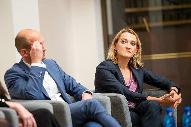 Nerijus Mačiulis, Giedrė Kaminskaitė-Salters 