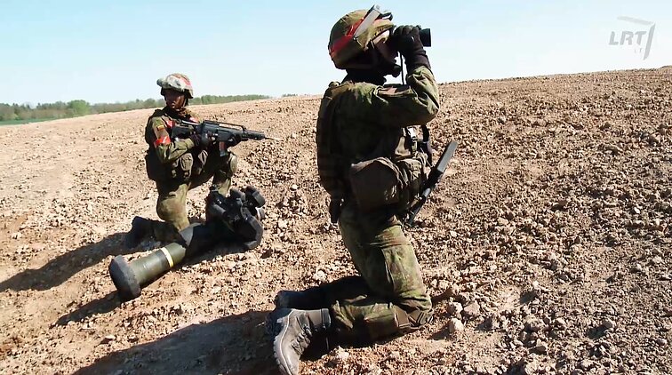 Mūšio laukas. Informacinis karas Zarasuose, nauja šauktinių pamaina ir penktosios kartos naikintuvas F-35