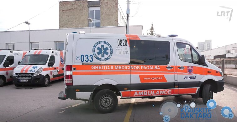 Pirmosios pagalbos mitai, nesuvokiami medikams: gydymas šlapimu, kiaušinio baltymu ir aliejumi