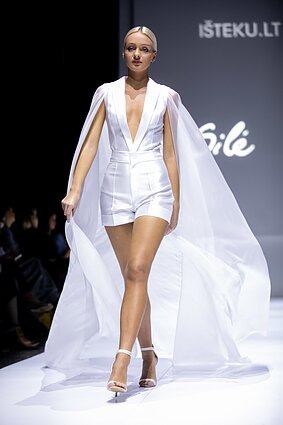 Raimondos Silės vestuvinių suknelių kolekcija