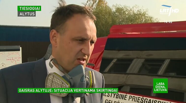 Alytaus gaisro gesinime dalyvaujantis Nerijus Cesiulis: ministerija „daro“ viešuosius ryšius, o viską srėbti teks mums