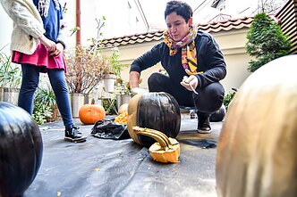 Moliūgų-šviestuvų dirbtuvės