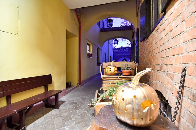 Moliūgai-šviestuvai Stiklo kvartale 