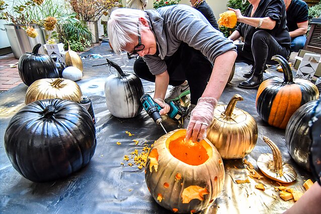 Moliūgų-šviestuvų dirbtuvės