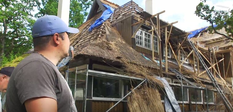 Vienas ryškiausių latvių tautinio romantizmo pastatų – buvęs Kemerių restoranas