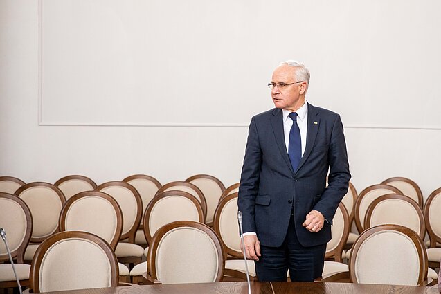 Algirdo Monkevičiaus susitikimas su švietimo bendruomenės atstovais Algirdo Monkevičiaus susitikimas su švietimo bendruomenės atstovais