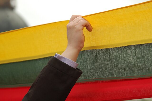 Paraštės. Patriotizmas, pilietiškumas, nacionalizmas ir tautiškumas – kas tai yra šiandien ir kaip mylint savo tėvynę nežeminti kitų?