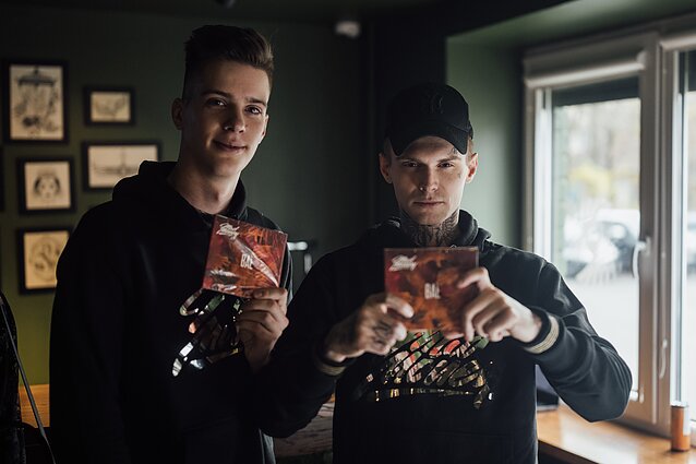 „Mad Money“ išleido naują albumą „BAE“ „Mad Money“ išleido naują albumą „BAE“