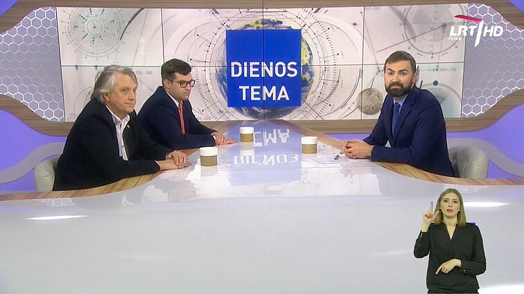 Dienos tema. „Vyčio“ memorialo autoriai neatlyžta: Vilniaus apygardos teismui atmetus skundą, kreipsis į kitą (su vertimu į gestų k.)