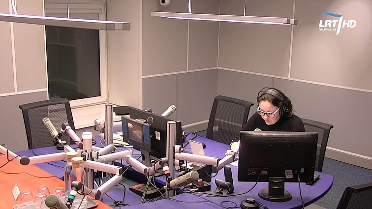 LRT RADIJO žinios. Gitanas Nausėda tęsia susitikimus: į Lietuvą atvyksta Lenkijos vadovas Andrzejus Duda