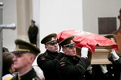 Sukilimo vadų ir dalyvių laidotuvės