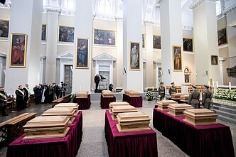 Sukilimo vadų ir dalyvių laidotuvės
