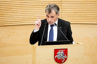 Seime vyksta pirmasis biudžeto svarstymas. Zbignevas Jedinskij