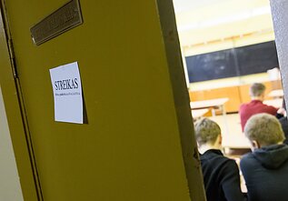 Strajk nauczycieli. Zdjęcie ilustracyjne Strajk nauczycieli. Zdjęcie ilustracyjne