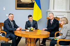 Vilniuje susitinka Gitanas Nausėda ir Volodymyras Zelenskis