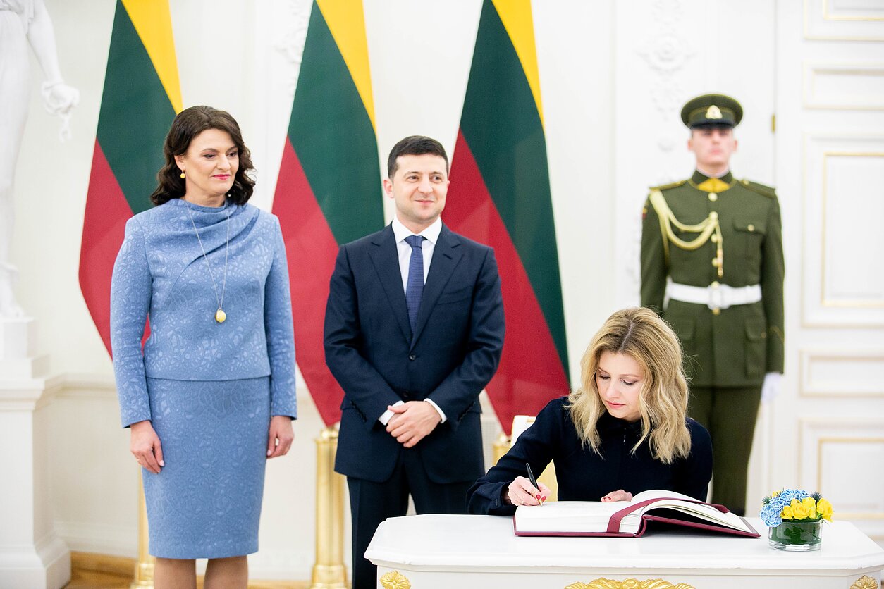 Vilniuje susitinka Gitanas Nausėda ir Volodymyras Zelenskis