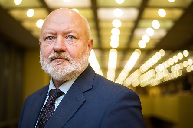Gentvilas apie siūlymą įteisinti naminę degtinę: tai ne visuomenės girdymas, o legalaus kultūrinio paveldo gamyba
