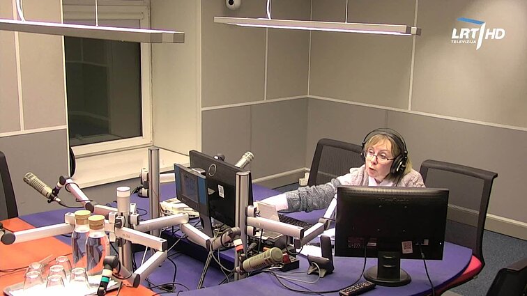 LRT RADIJO žinios. Minint Tarptautinę savanorių dieną specialistai sako, kad Lietuvoje savanoriauja kas 5 žmogus