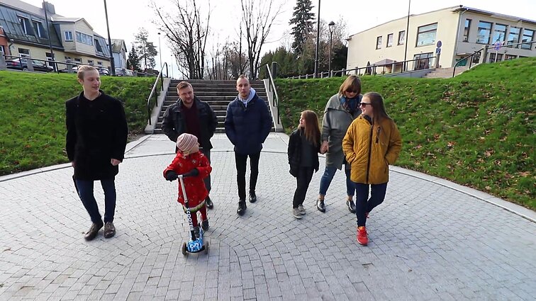 Tėčio reikalai. Vaikams vienodai dėmesio skiriantis tėtis Valdemaras, vaikų baimių priežastis ir įdomus auklėjimo metodas