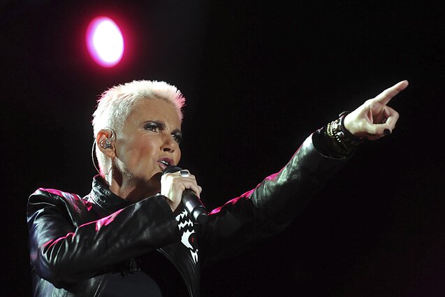 Po kovos su smegenų vėžiu mirė 61-erių grupės „Roxette“ vokalistė Marie Fredriksson Po kovos su smegenų vėžiu mirė 61-erių grupės „Roxette“ vokalistė Marie Fredriksson