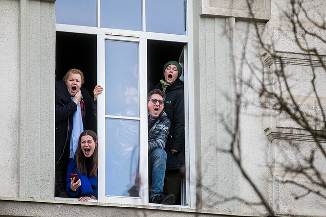 Kad tikrai išgirstų: Lietuvos muzikos ir teatro akademija surengė protesto akciją „Šauksmas“