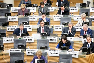 Seimas svarsto kitų metų biudžetą