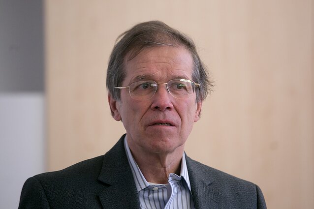 Kęstutis Girnius Kęstutis Girnius