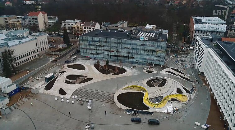7 Kauno dienos. Vienybės aikštė miesto modernizmo kontekste, neatlygintinai dirbantys geradariai ir pokalbis su Diana Žaliaduonyte