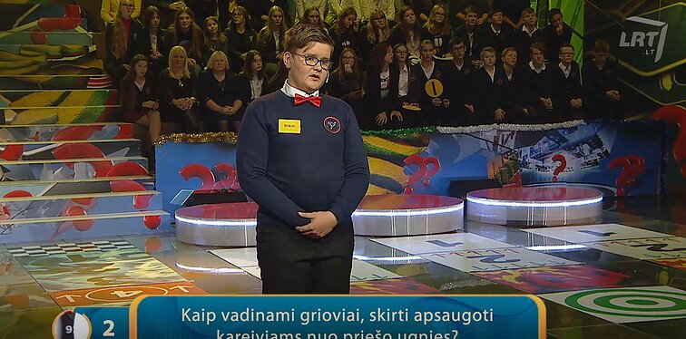 Lietuvos tūkstantmečio vaikai. Kaip vadinami grioviai, skirti apsaugoti kareiviams nuo priešo ugnies?