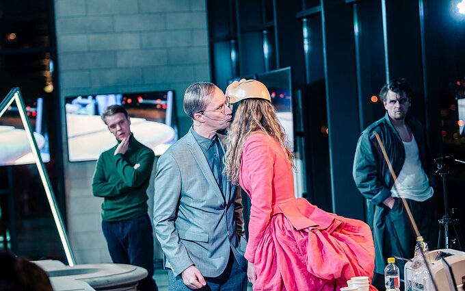 Annos Smolar spektaklis „Sulėtintai“