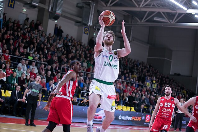 Sportas. Orai. Kauno „Žalgiris“ trečią kartą sutriuškino Utenos „Juventus“ ir žengė į finalą