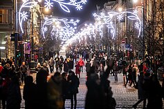 Naujųjų metų laukimas Vilniaus katedros aikštėje