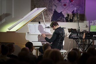 Koncerto „Viva La Vida“ akimirka