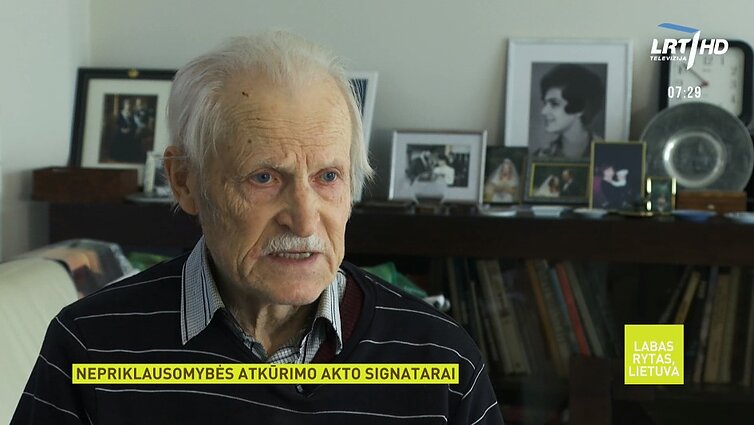 Nepriklausomybės Atkūrimo Akto signataras Bronislavas Kuzmickas: tai svarbiausias parašas mano gyvenime