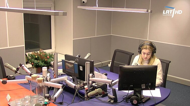 LRT RADIJO žinios. Vairuoti visame pasaulyje taps lengviau – „Regitra“ išduos tarptautinius vairuotojo pažymėjimus