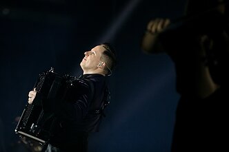 Martyno Levickio „Cinema“ žavėjo sostinės publiką: akordeono virtuozas uždainavo