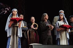 Tautodailės metams skirtus renginius iškilmingai pradėjo liaudies meno parodos „Aukso vainikas“ laureatų paskelbimo ir vainikavimo iškilmės