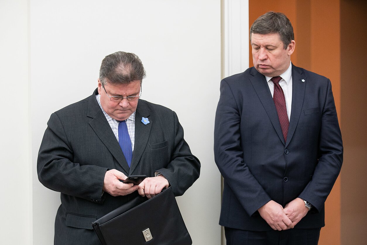 Spaudos konferencija, Jonas Vytautas Žukas, Raimundas Karoblis, Linas Linkevičius Spaudos konferencija, Jonas Vytautas Žukas, Raimundas Karoblis, Linas Linkevičius