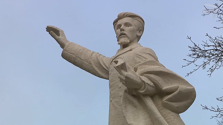 Atspindžiai. Paveldo kolekcija. Sovietų naikinti istorinės atminties sergėtojai – tarpukario paminklai, žymėję svarbiausius Lietuvos įvykius