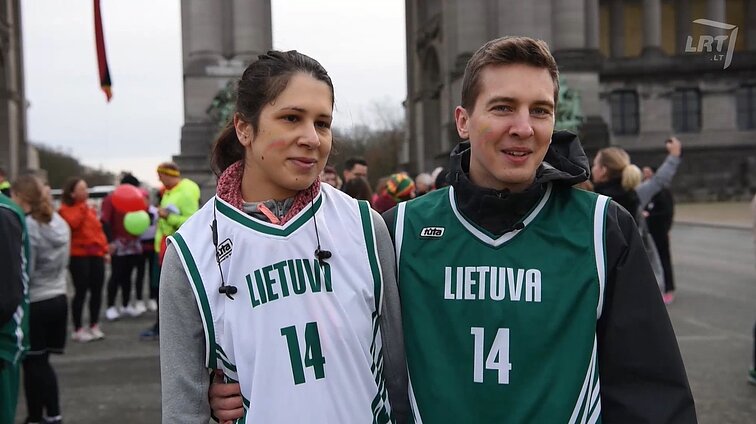 Pasaulio Lietuva. Sausio 13-osios minėjimai svetur: dainos Lidse bei Osle ir pagarbos bėgimas Briuselyje