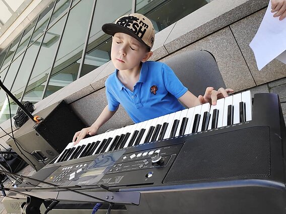 Muzikinė dėžutė. Kas žiemą miega?