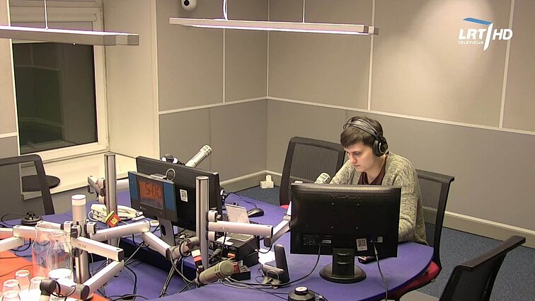 LRT RADIJO žinios. Medikai toliau skambina pasitikėjimo telefonu: praneša apie mobingą ir psichologinį smurtą