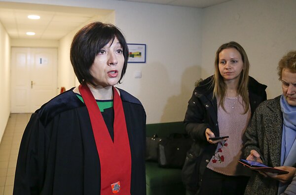 Atversta merginą sudaužiusio ir prievartavusio kovotojo byla