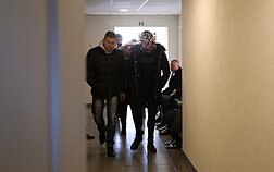 Atversta merginą sudaužiusio ir prievartavusio kovotojo byla 