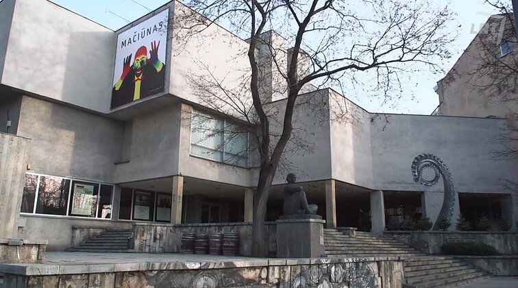 Užmirštama vietinių, atrandama užsieniečių – sovietinio modernizmo stiliaus Kauno paveikslų galerija