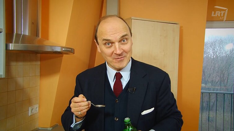 Vartotojų kontrolė. Pasidaryti patiems ar pirkti: daržovių iš prekybos centrų požymiai ir užterštų vandenynų įtaka žuvų taukams