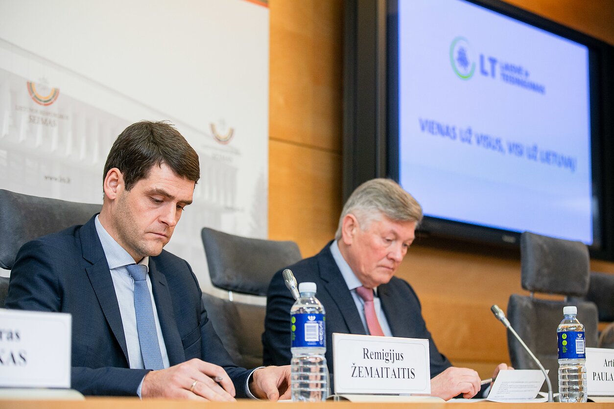 Remigijus Žemaitaitis, Artūras Zuokas ir Artūras Paulauskas pristatė partiją „Laisvė ir teisingumas“